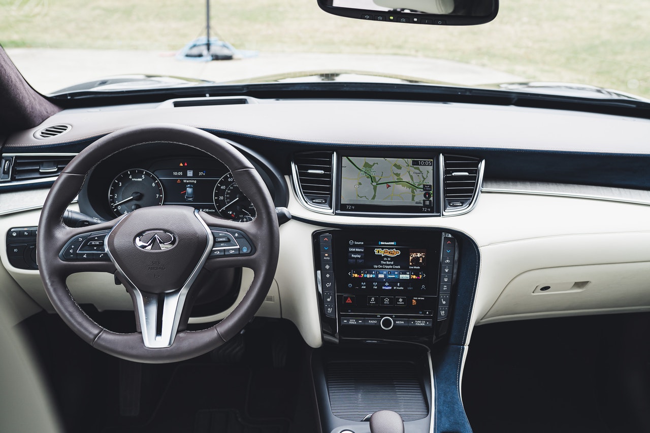 Top 8 Benefits of GPS Tracking Systems for Fleet Management