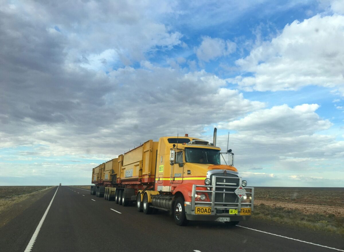 Fleet Management Tips: Know How To Manage Heavy Vehicles?